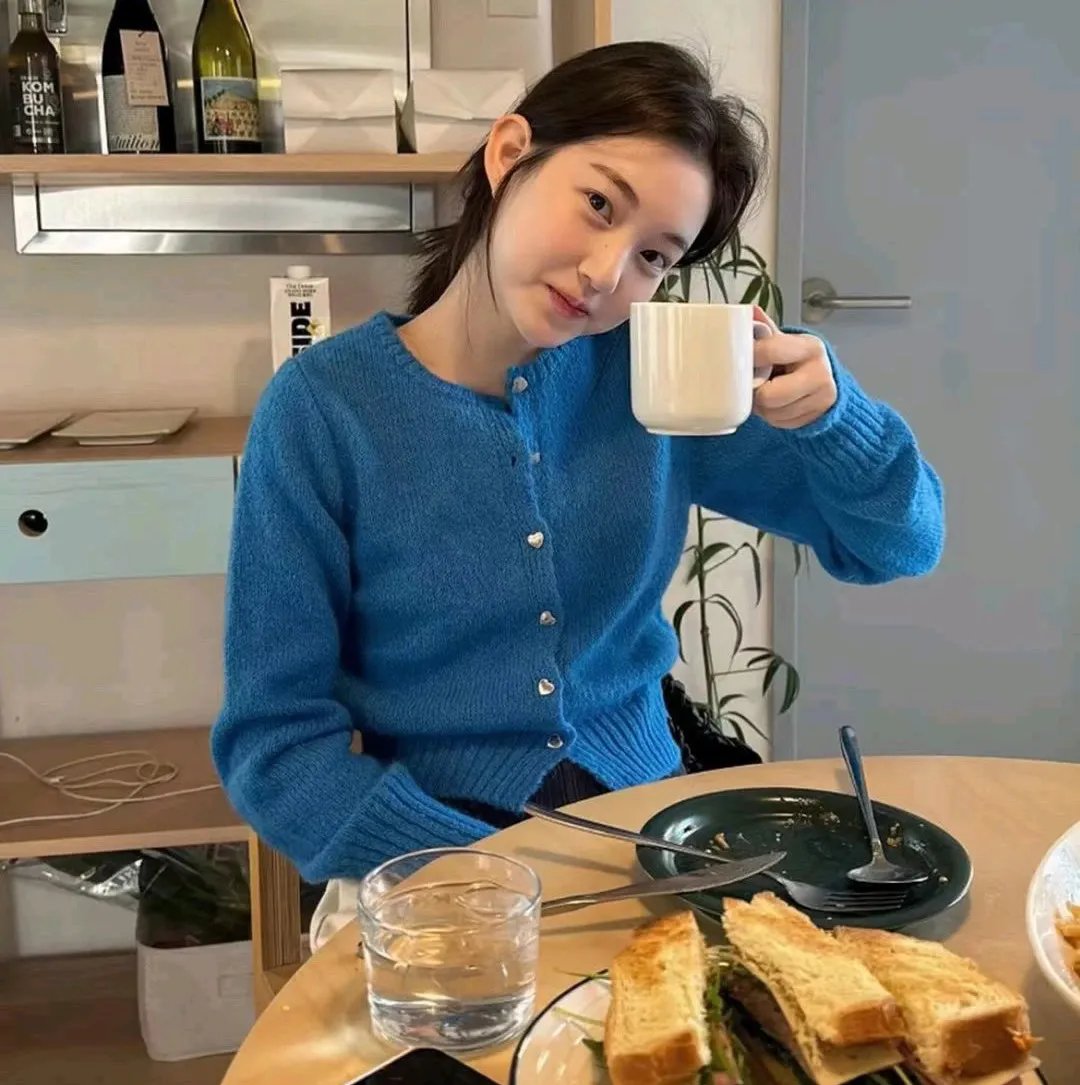最近，我的妹妹有点怪